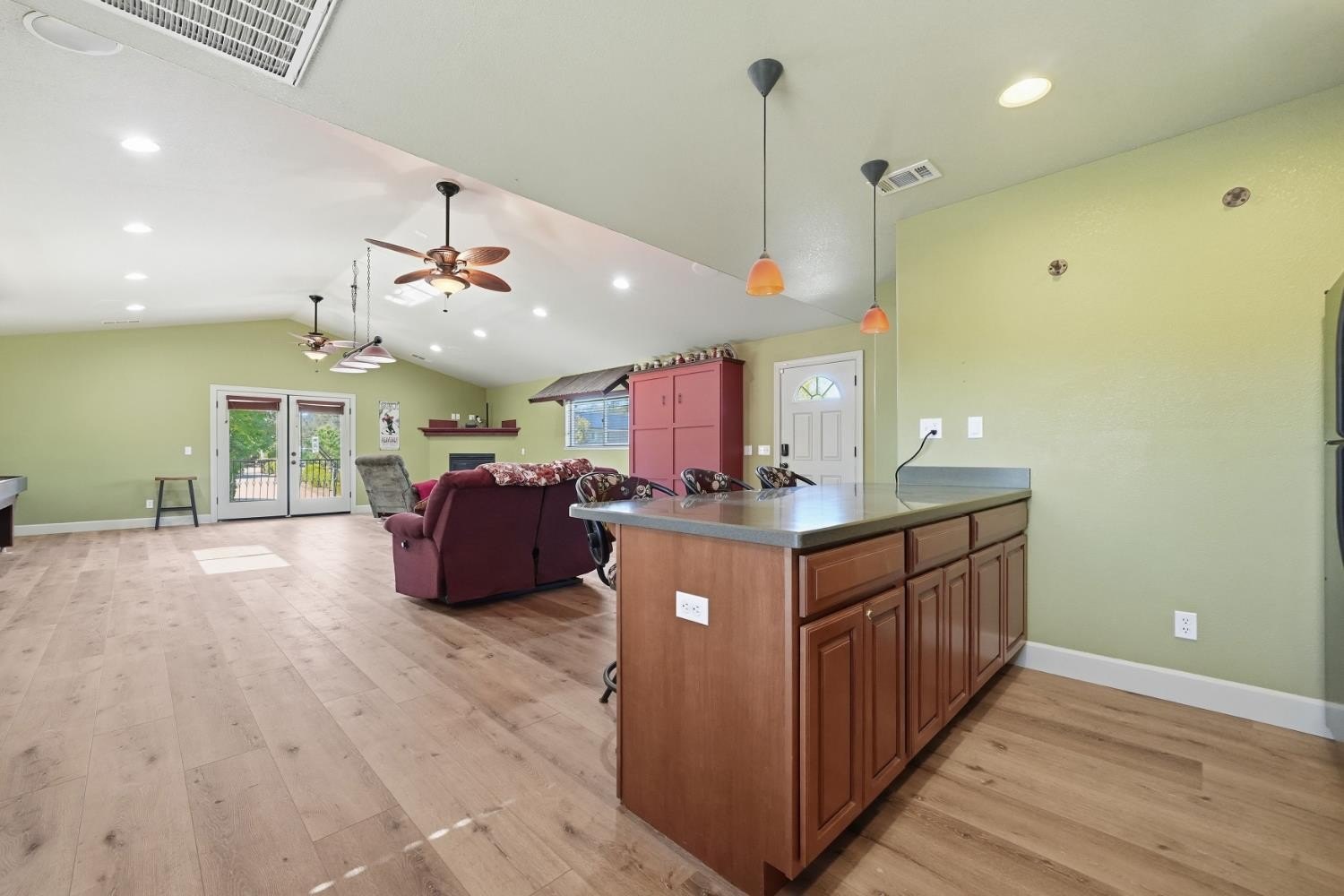 Valley Springs, California, 95252, United States, 3 Bedrooms Bedrooms, ,2 BathroomsBathrooms,Residential,For Sale,1981234