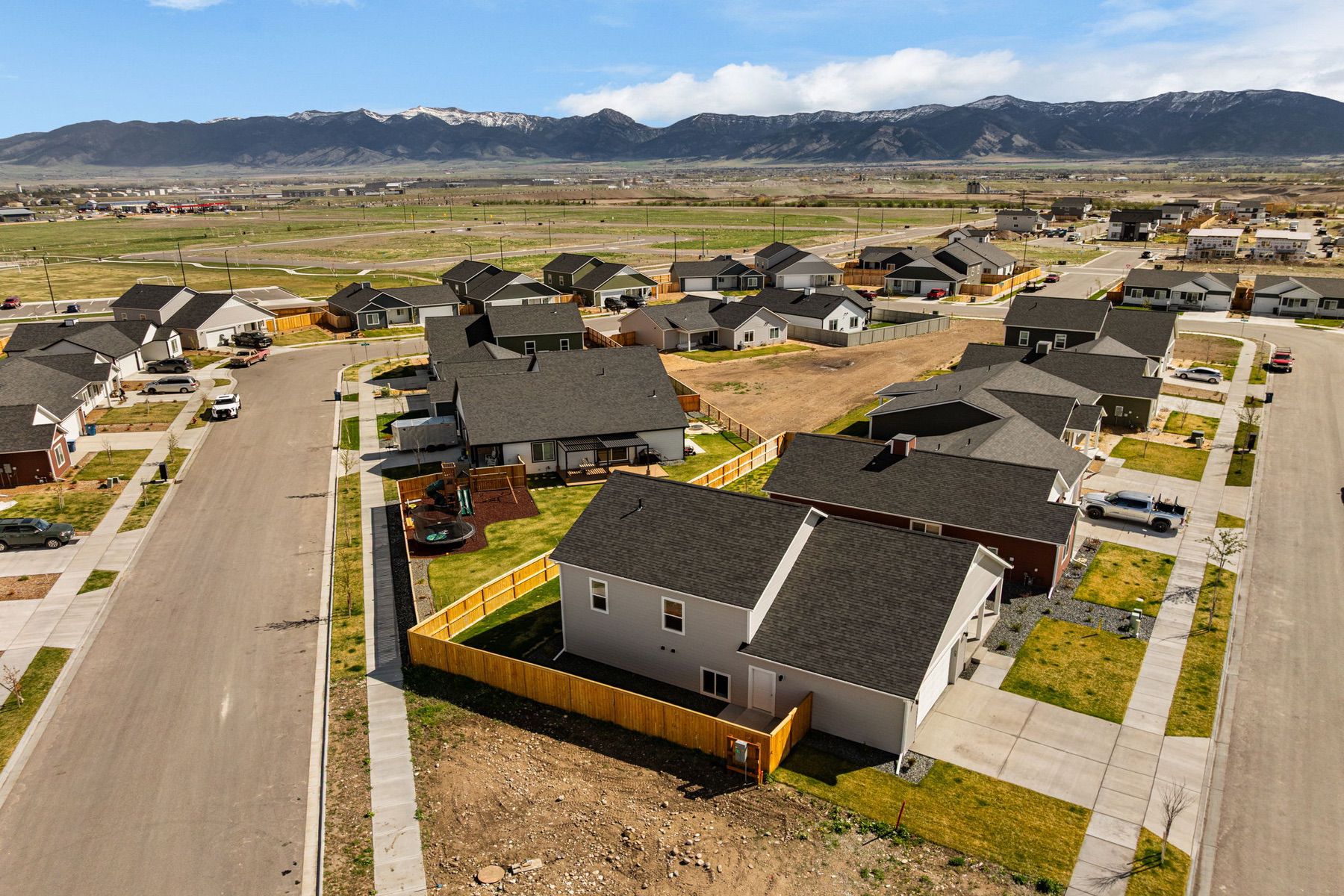  707 Thrice Loop - 物件實景