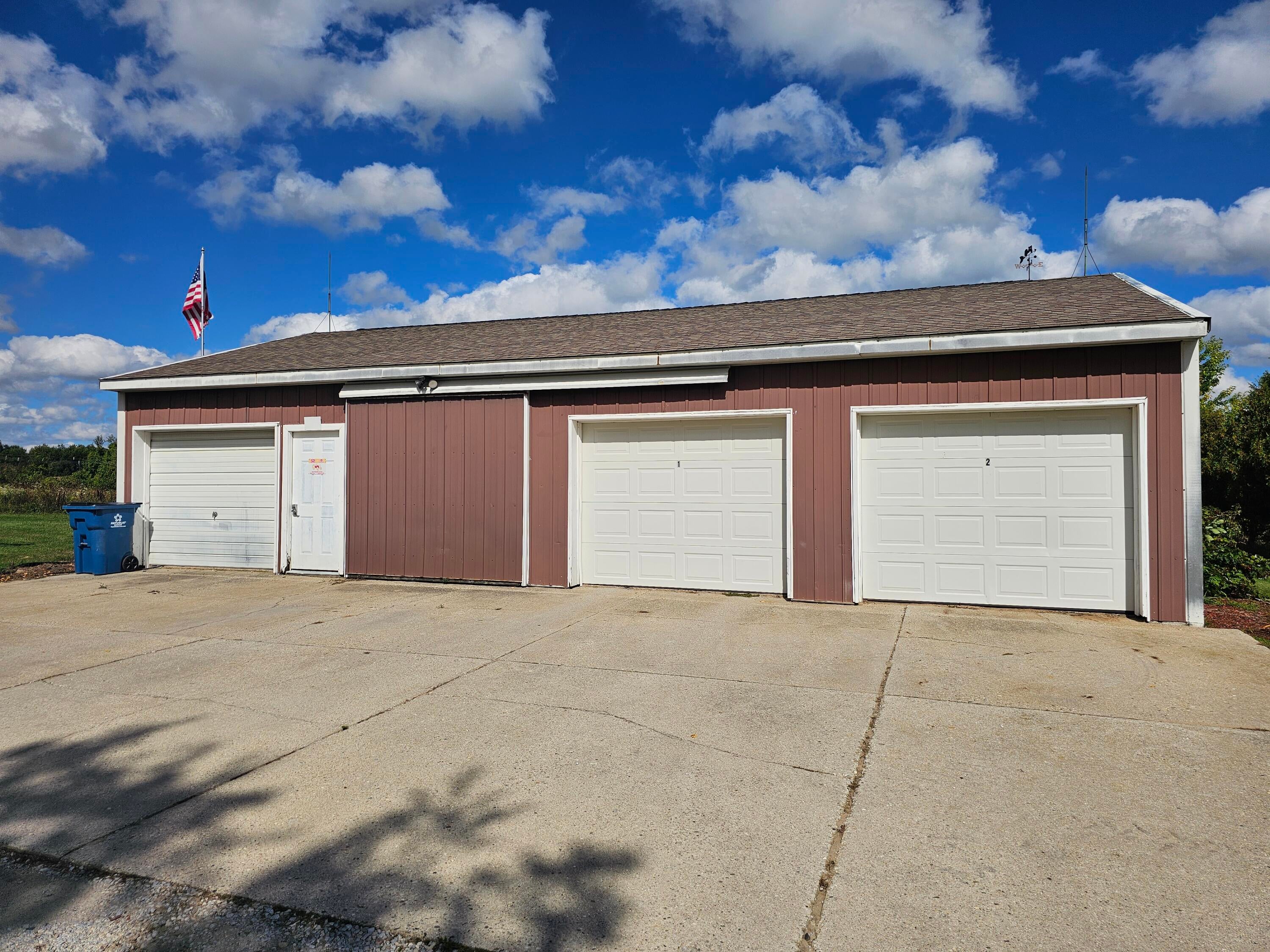 Gordon Ave, Grant, MI 49327 #1