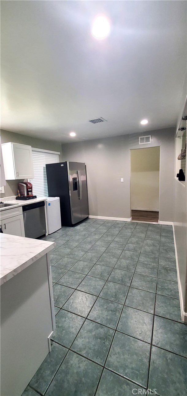 San Bernardino, California, 92410, United States, 4 Bedrooms Bedrooms, ,2 BathroomsBathrooms,Residential,For Sale,1911551