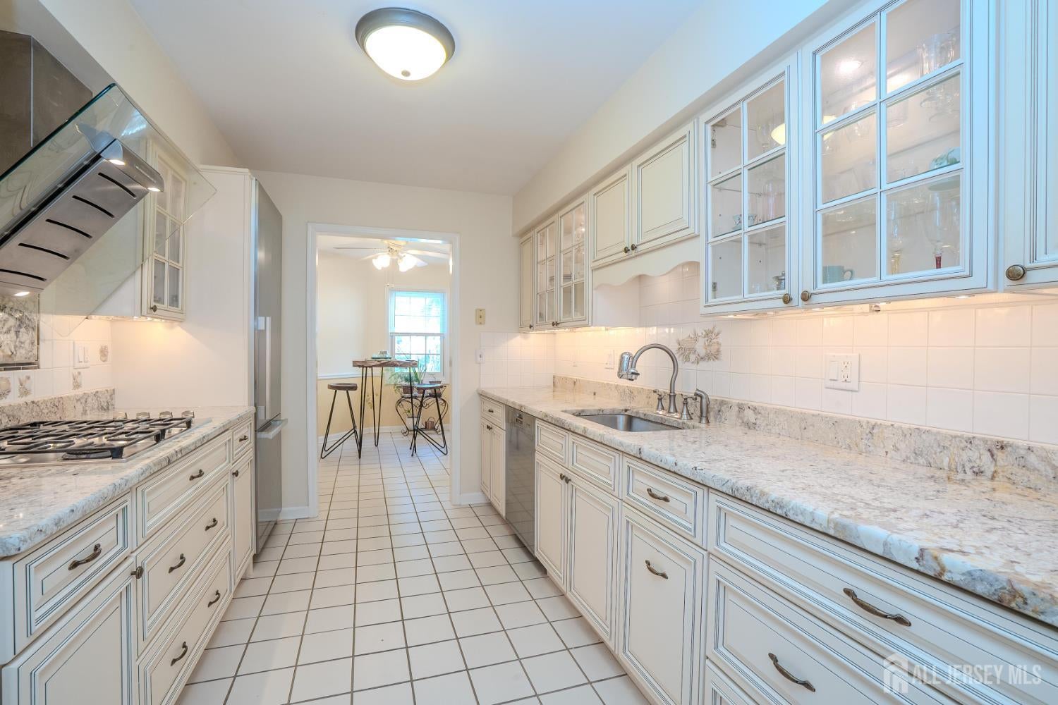 South Brunswick, New Jersey, 08824, United States, 3 Bedrooms Bedrooms, ,3 BathroomsBathrooms,Residential,For Sale,1980206