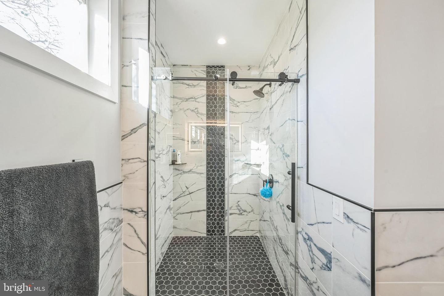Philadelphia, Pennsylvania, 19146, United States, 4 Bedrooms Bedrooms, ,5 BathroomsBathrooms,Residential,For Sale,1751274