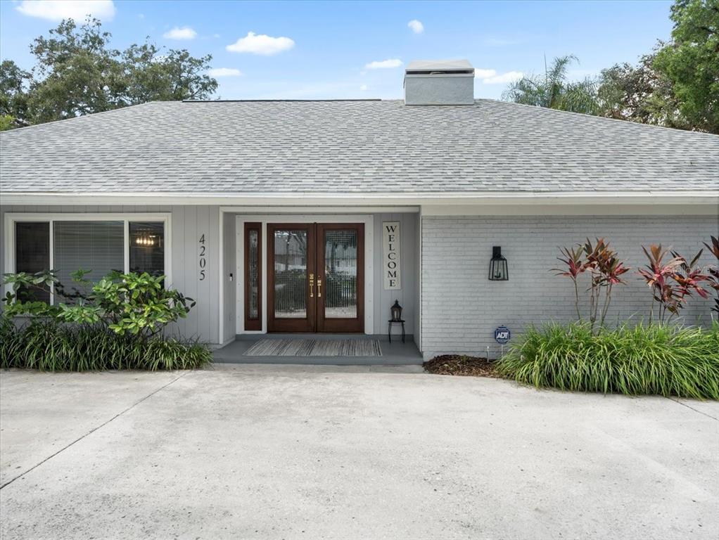 Tampa, Florida, 33618, United States, 4 Bedrooms Bedrooms, ,3 BathroomsBathrooms,Residential,For Sale,1941993