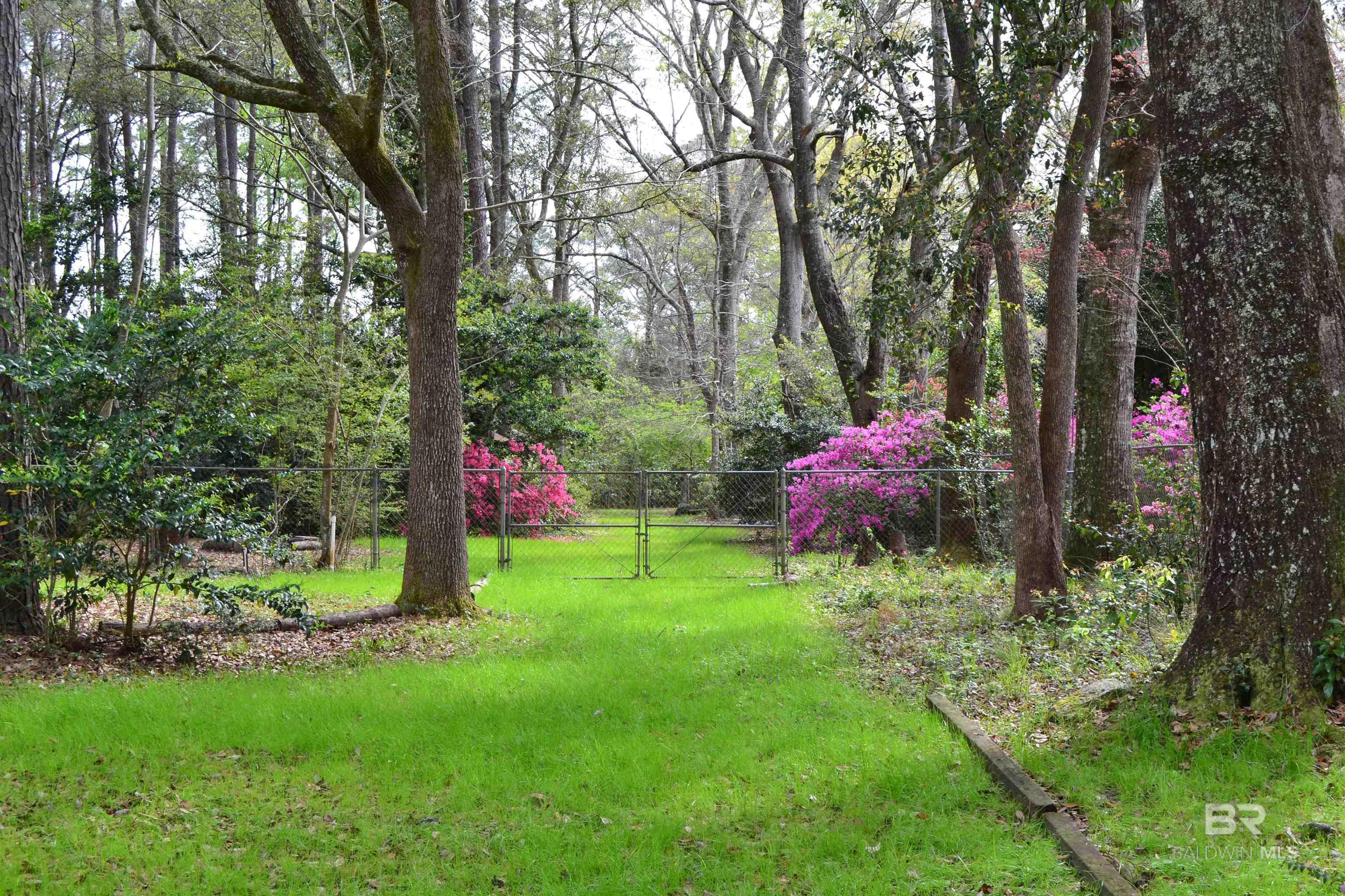 Daphne, Alabama, 36526, United States, 4 Bedrooms Bedrooms, ,3 BathroomsBathrooms,Residential,For Sale,1998896