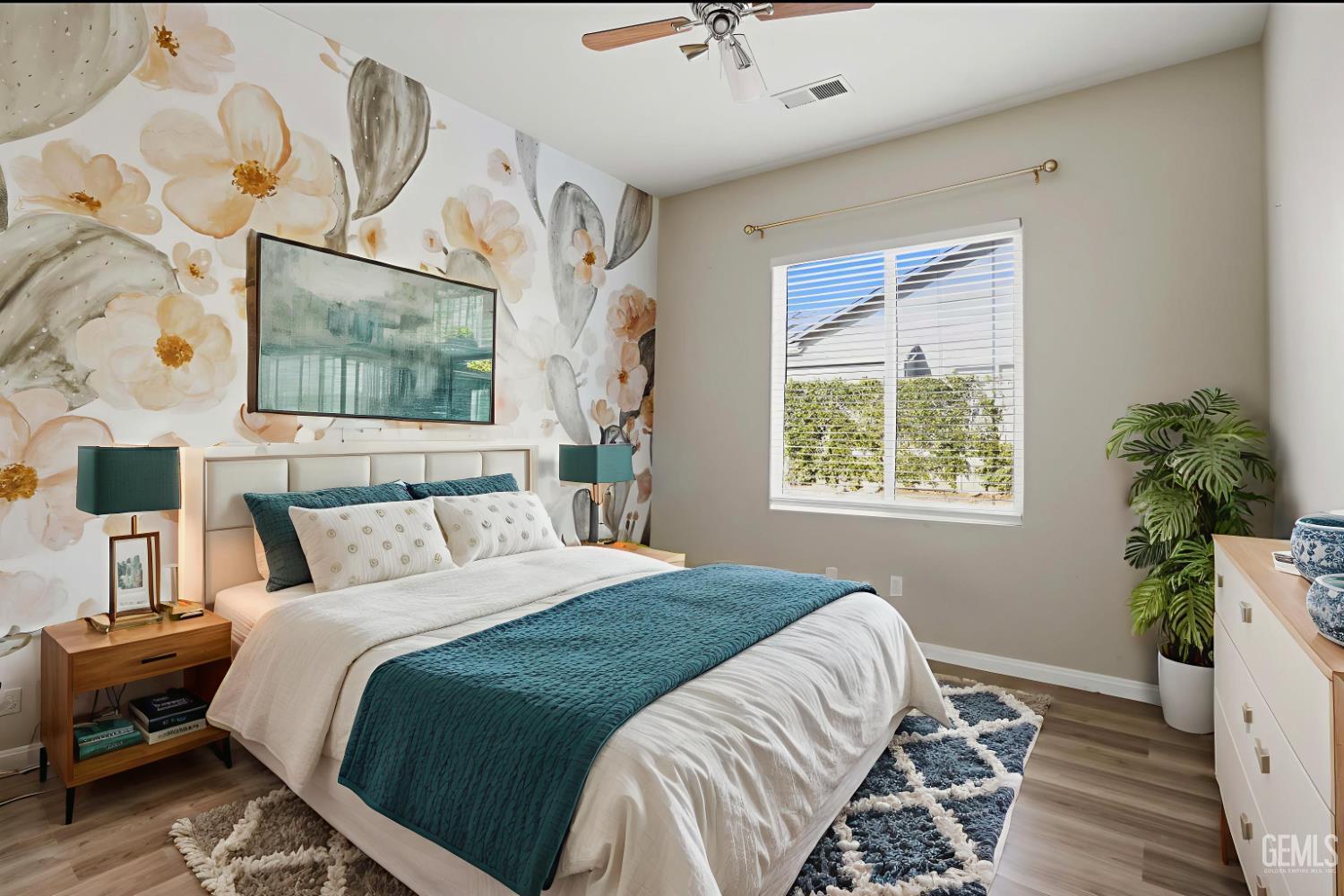 Bakersfield, California, 93306, United States, 3 Bedrooms Bedrooms, ,2 BathroomsBathrooms,Residential,For Sale,2005993