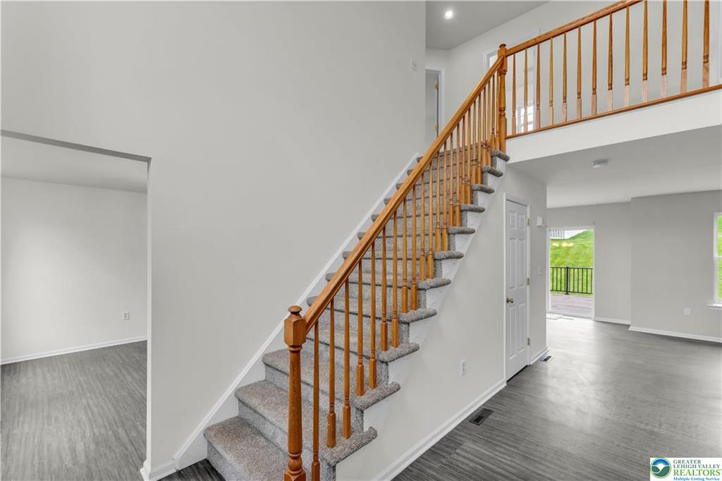 Northampton, Pennsylvania, 18067, United States, 3 Bedrooms Bedrooms, ,3 BathroomsBathrooms,Residential,For Sale,2049020