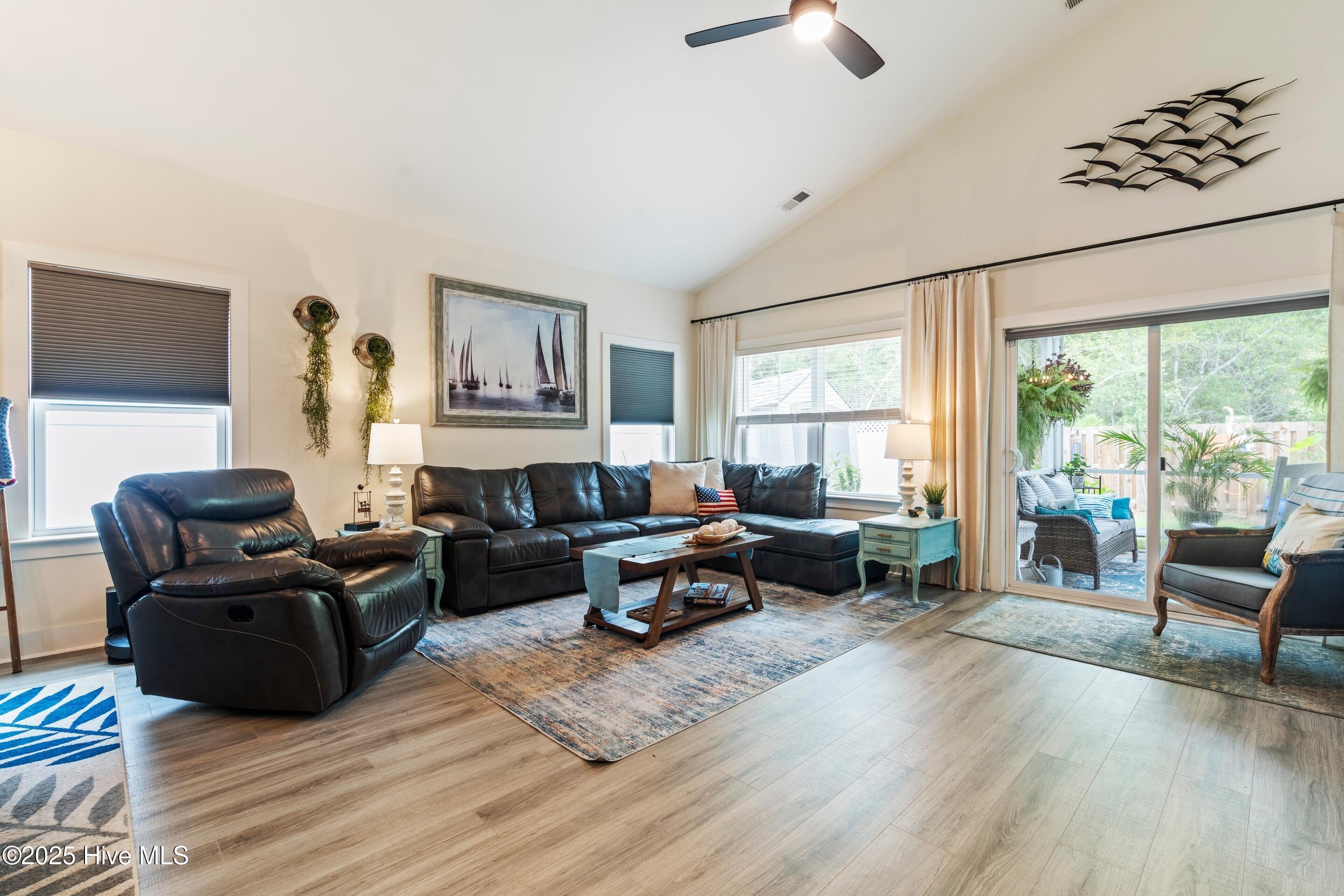 Southport, North Carolina, 28461, United States, 3 Bedrooms Bedrooms, ,2 BathroomsBathrooms,Residential,For Sale,1925242