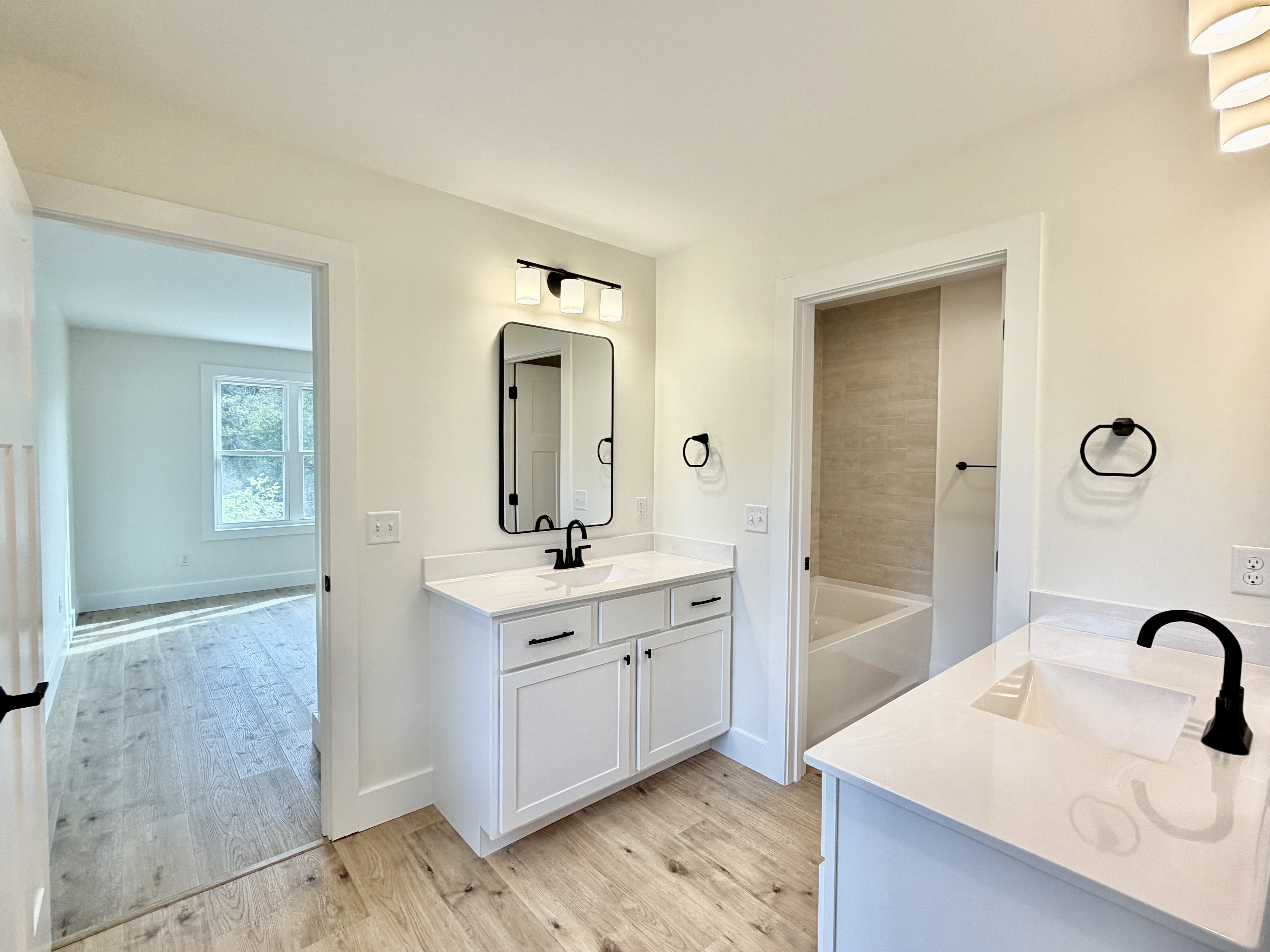 Mars Hill, North Carolina, 28754, United States, 3 Bedrooms Bedrooms, ,3 BathroomsBathrooms,Residential,For Sale,1984303