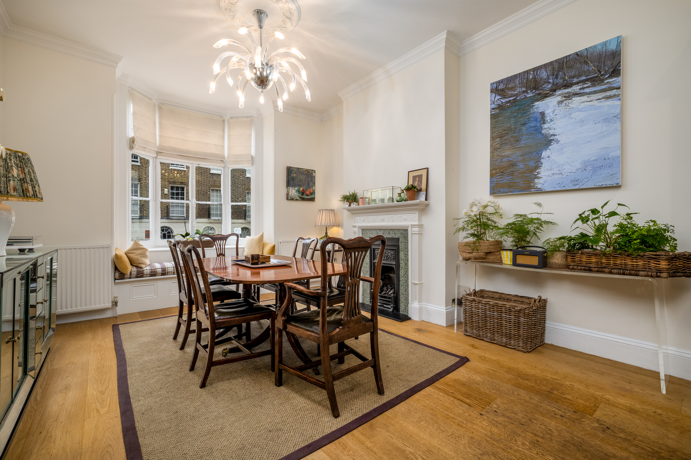  A Wide, Low-Built Townhouse Moments from Sloane Square - 物件實景