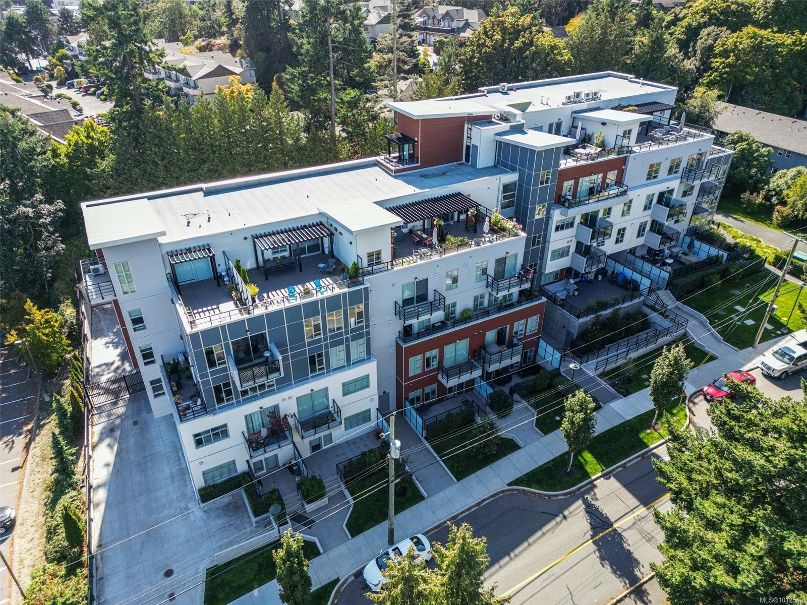 VIEW ROYAL, British Columbia, V9A 2P8, CA, 2 Bedrooms Bedrooms, ,Residential,For Sale,1948032