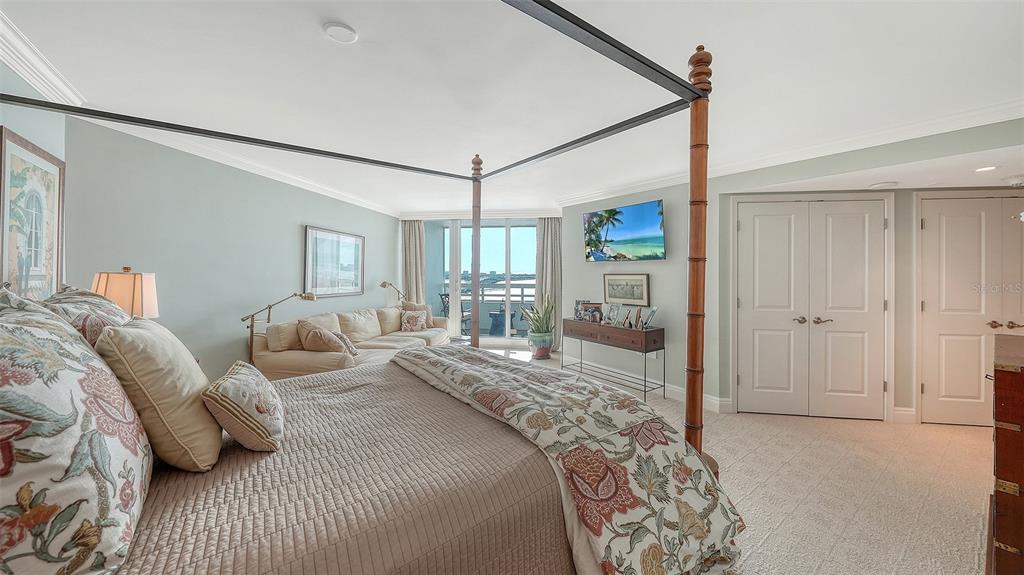 Sarasota, Florida, 34236, United States, 3 Bedrooms Bedrooms, ,3 BathroomsBathrooms,Residential,For Sale,1992113