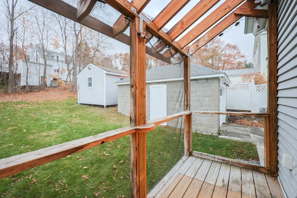 Worcester, Massachusetts, 01606, United States, 3 Bedrooms Bedrooms, ,4 BathroomsBathrooms,Residential,For Sale,1992890