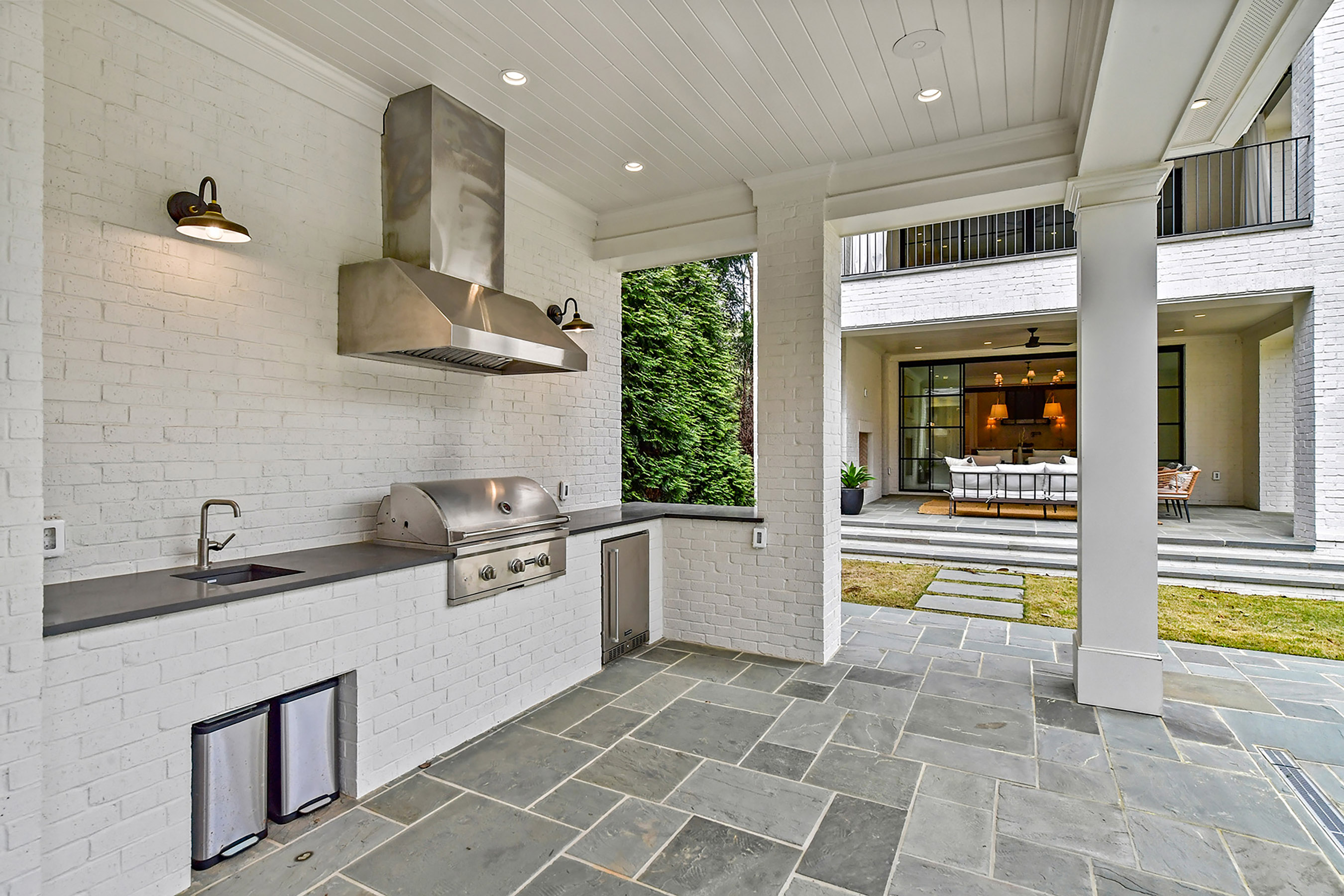  Exquisite Estate Home Moments from Chastain Park - 物件實景