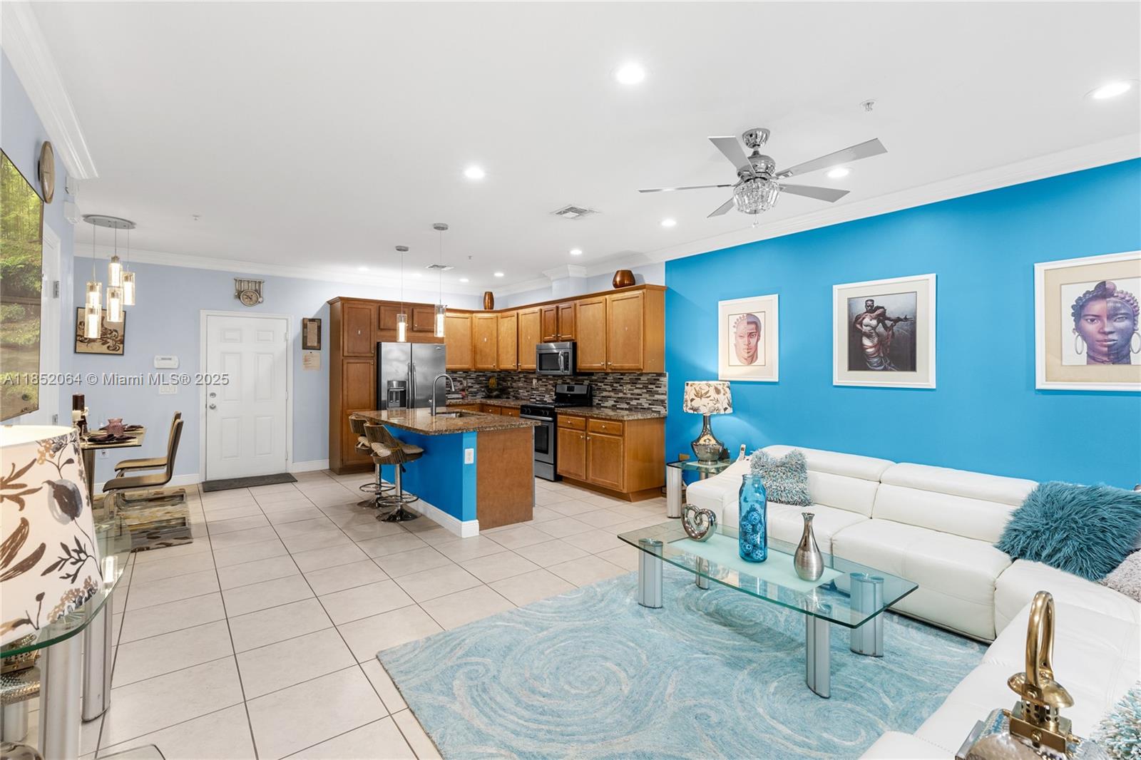 Sunrise, Florida, 33323, United States, 3 Bedrooms Bedrooms, ,3 BathroomsBathrooms,Residential,For Sale,1908528