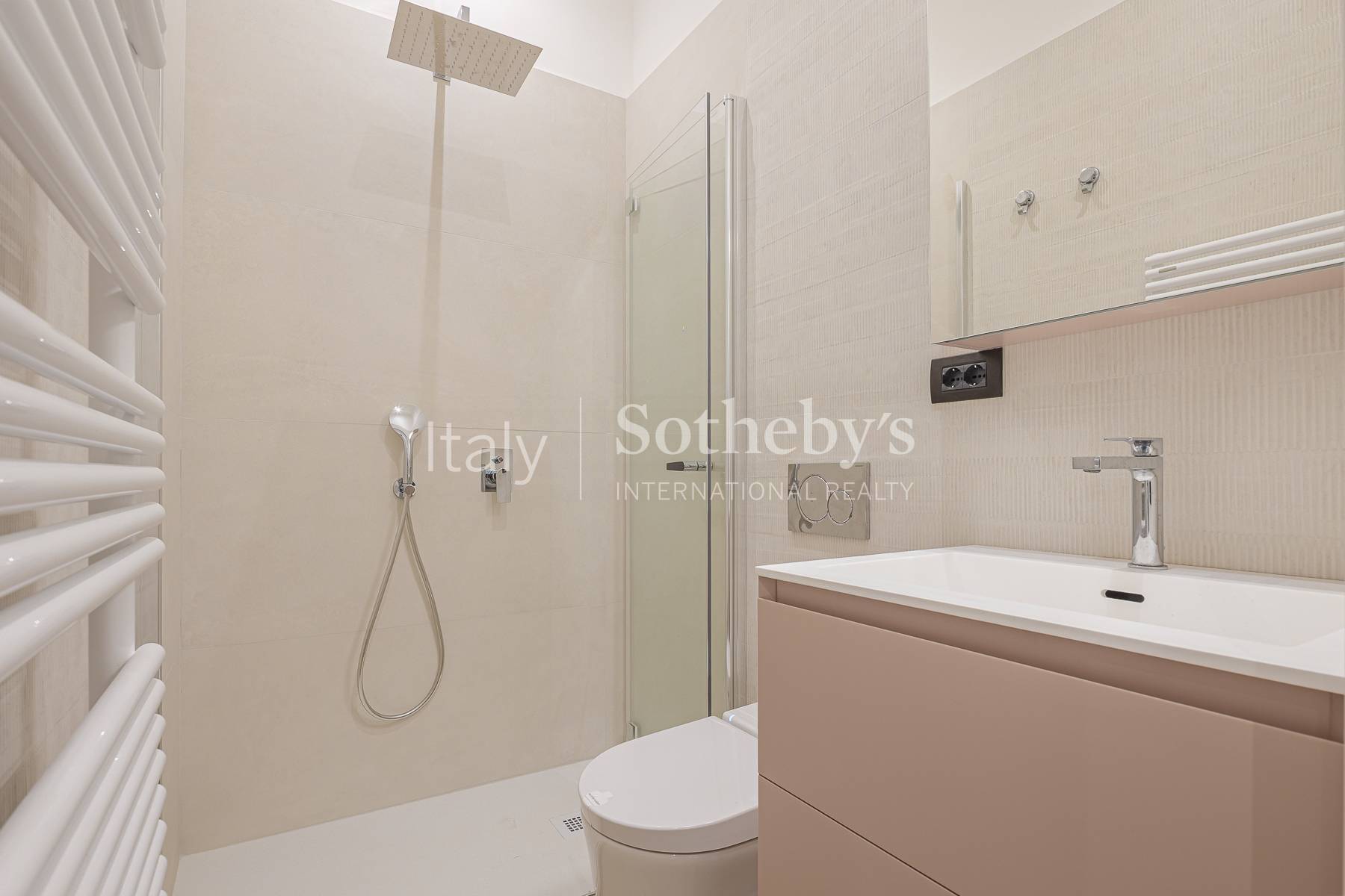  Move-In Ready Apartment Just Steps from the Duomo - 物件實景