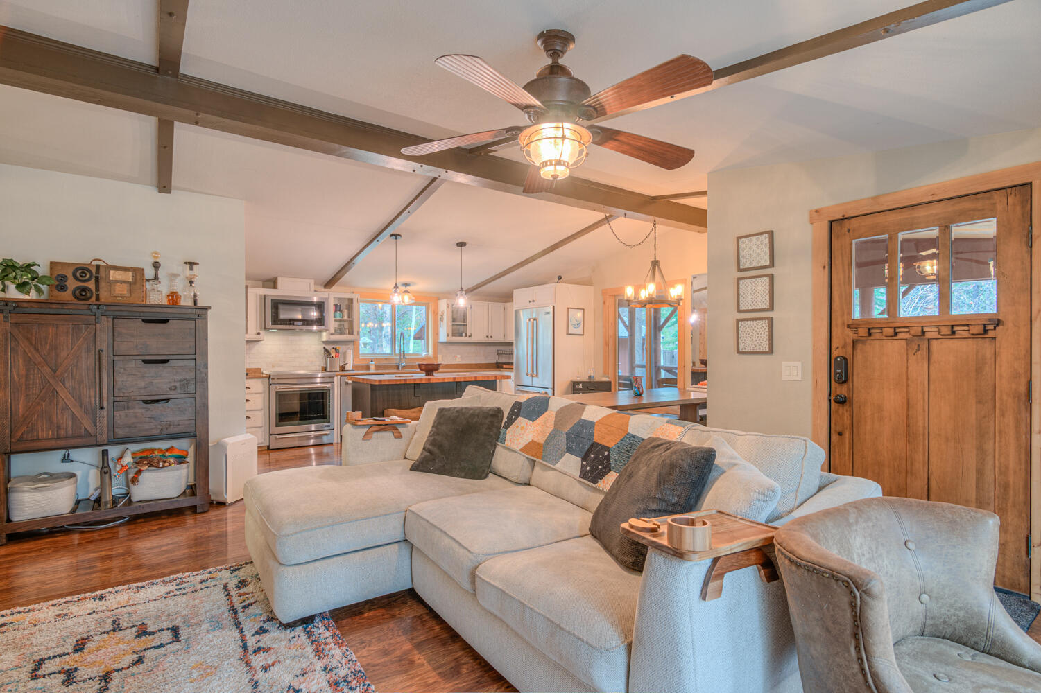 Bend, Oregon, 97707, United States, 2 Bedrooms Bedrooms, ,2 BathroomsBathrooms,Residential,For Sale,2000386