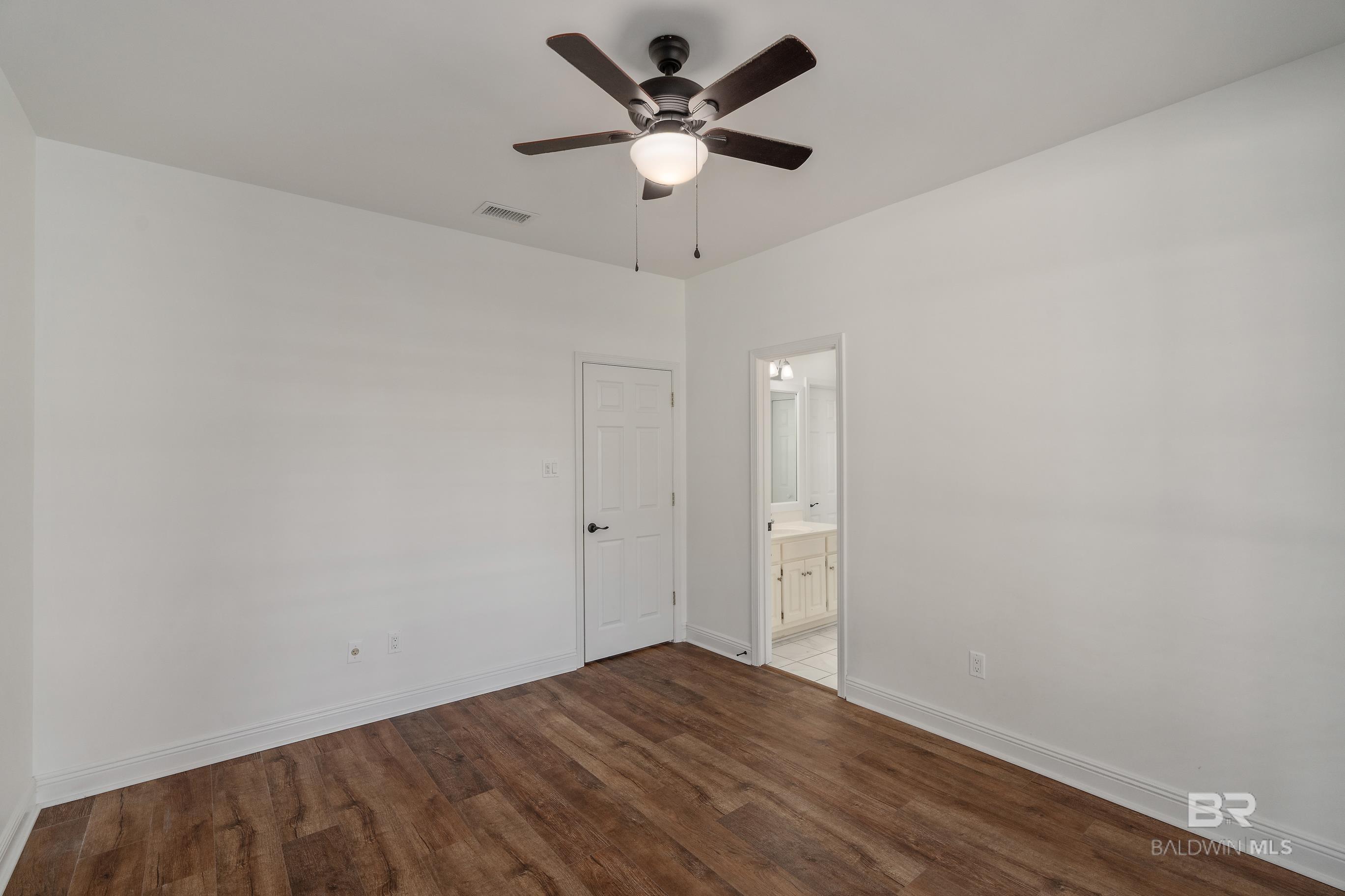 Saraland, Alabama, 36571, United States, 5 Bedrooms Bedrooms, ,7 BathroomsBathrooms,Residential,For Sale,1998378