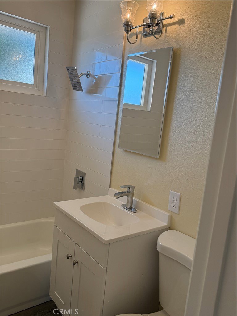 Riverside, California, 92501, United States, 3 Bedrooms Bedrooms, ,2 BathroomsBathrooms,Residential,For Sale,1944797