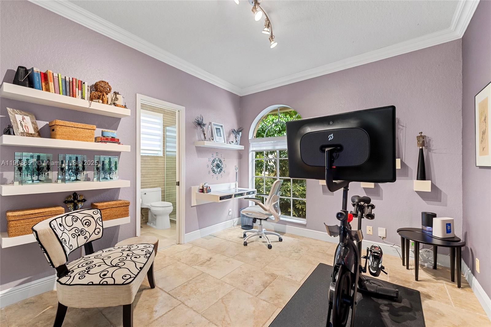 Weston, Florida, 33332, United States, 5 Bedrooms Bedrooms, ,4 BathroomsBathrooms,Residential,For Sale,1987743