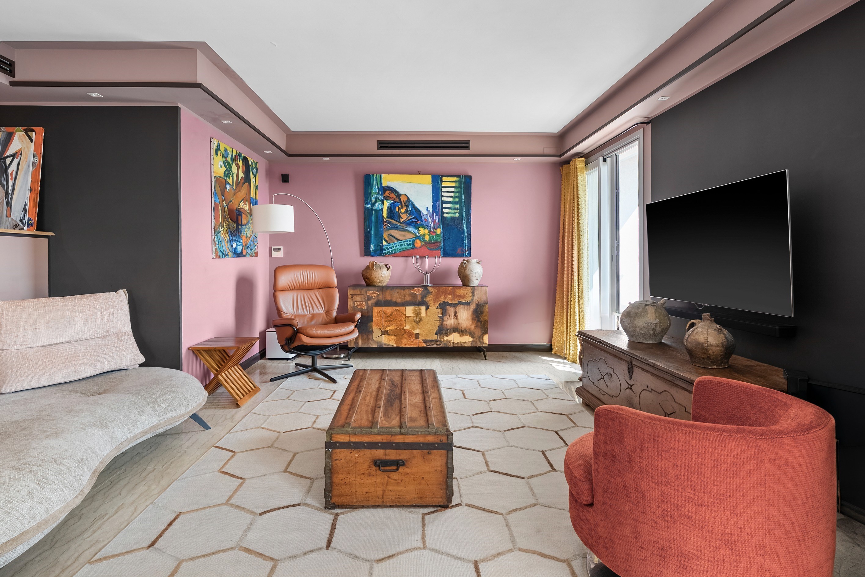  Hyères, Town Centre – Top-Floor Duplex Apartment with Terraces - 物件實景
