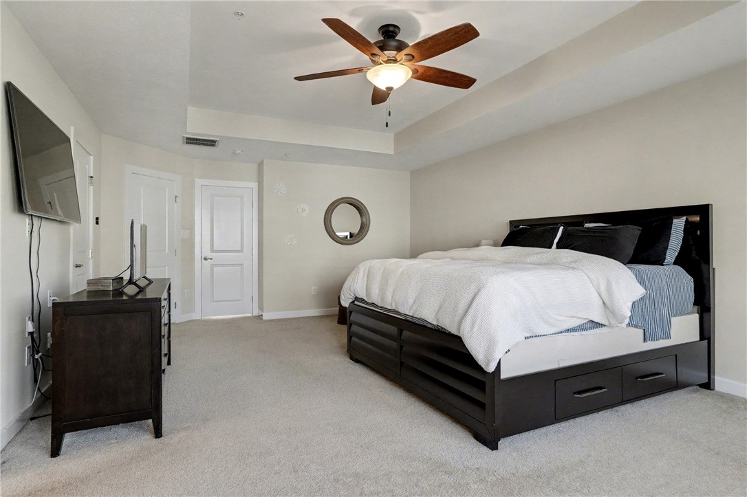 Marshall, Pennsylvania, 16046, United States, 4 Bedrooms Bedrooms, ,4 BathroomsBathrooms,Residential,For Sale,1998104