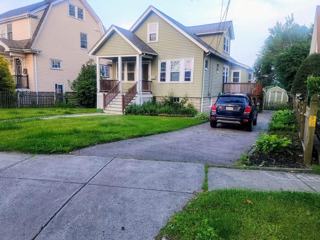 Revere, Massachusetts, 02151, United States, 2 Bedrooms Bedrooms, ,2 BathroomsBathrooms,Residential,For Sale,1935800