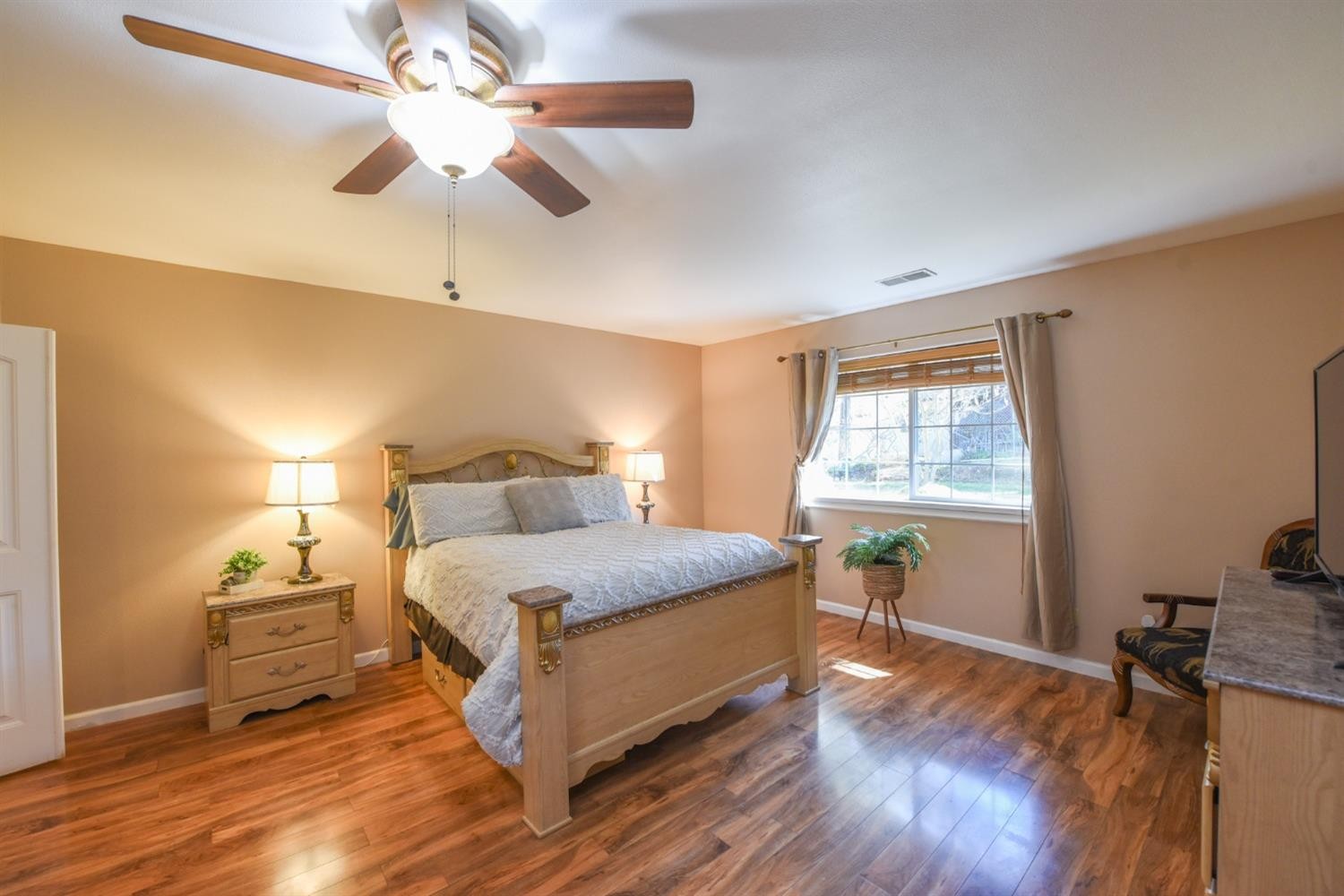 21895-286 Sawmill Flat Road, Sonora, California, 95370, United States, 4 Bedrooms Bedrooms, ,4 BathroomsBathrooms,Residential,For Sale,21895-286 Sawmill Flat Road,1504335