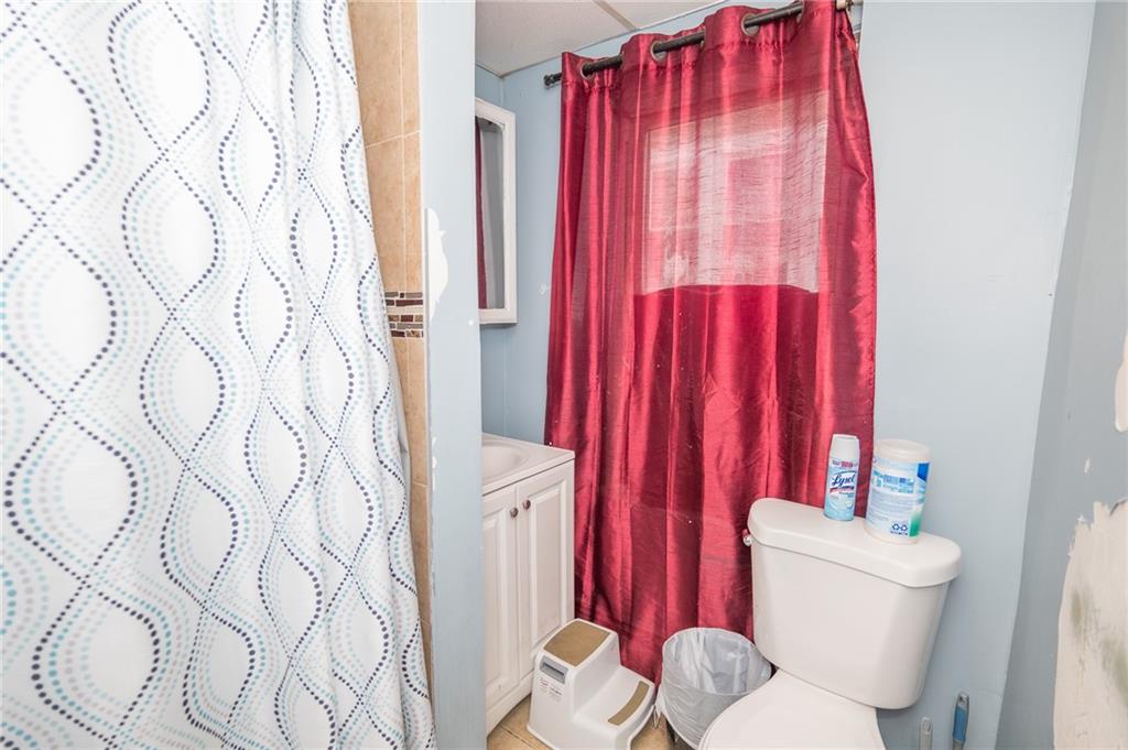 Providence, Rhode Island, 02907, United States, 9 Bedrooms Bedrooms, ,3 BathroomsBathrooms,Residential,For Sale,1931213
