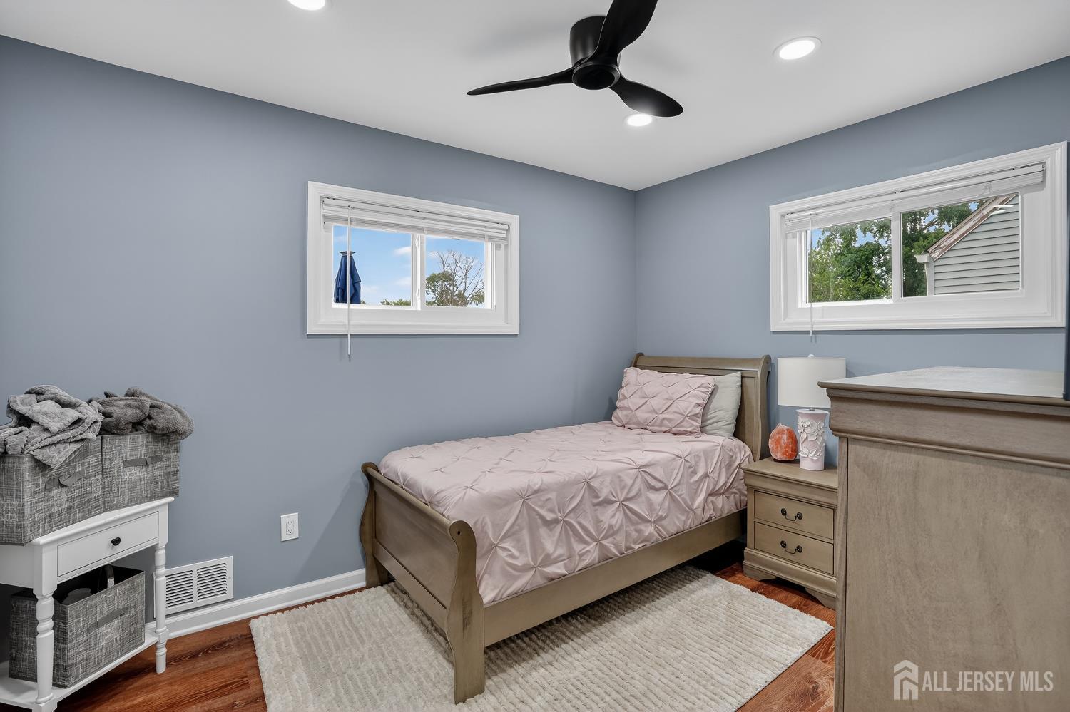 Old Bridge, New Jersey, 08857, United States, 4 Bedrooms Bedrooms, ,2 BathroomsBathrooms,Residential,For Sale,1983904