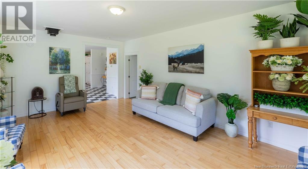 SAINT ANDREWS, New Brunswick, E5B 2N2, CA, 3 Bedrooms Bedrooms, ,3 BathroomsBathrooms,Residential,For Sale,1903428