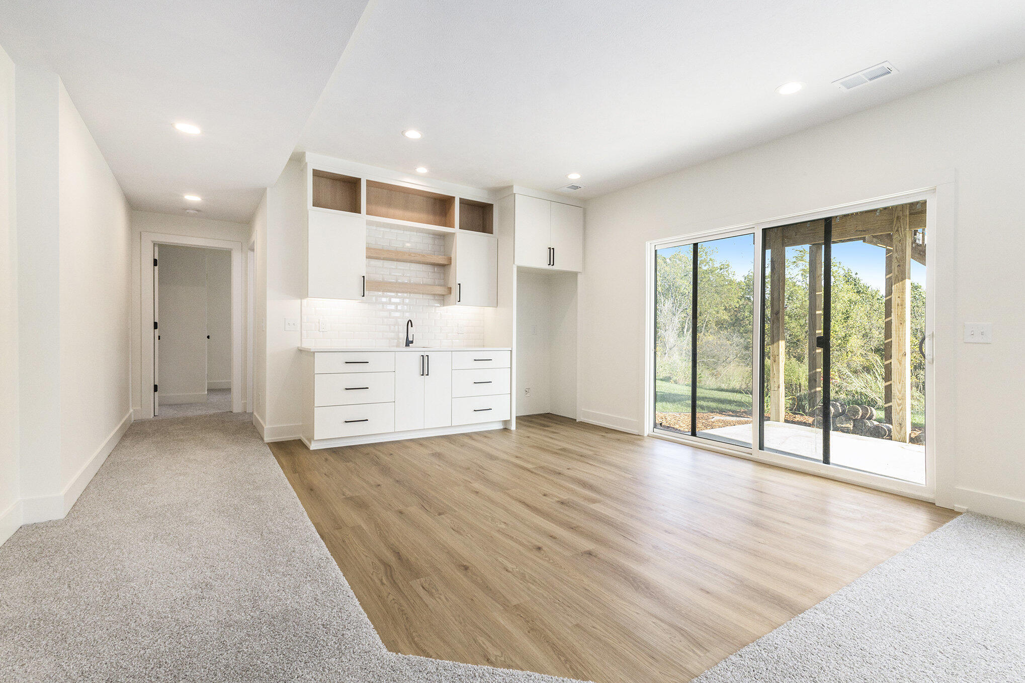 Allendale, Michigan, 49401, United States, 5 Bedrooms Bedrooms, ,4 BathroomsBathrooms,Residential,For Sale,1960697