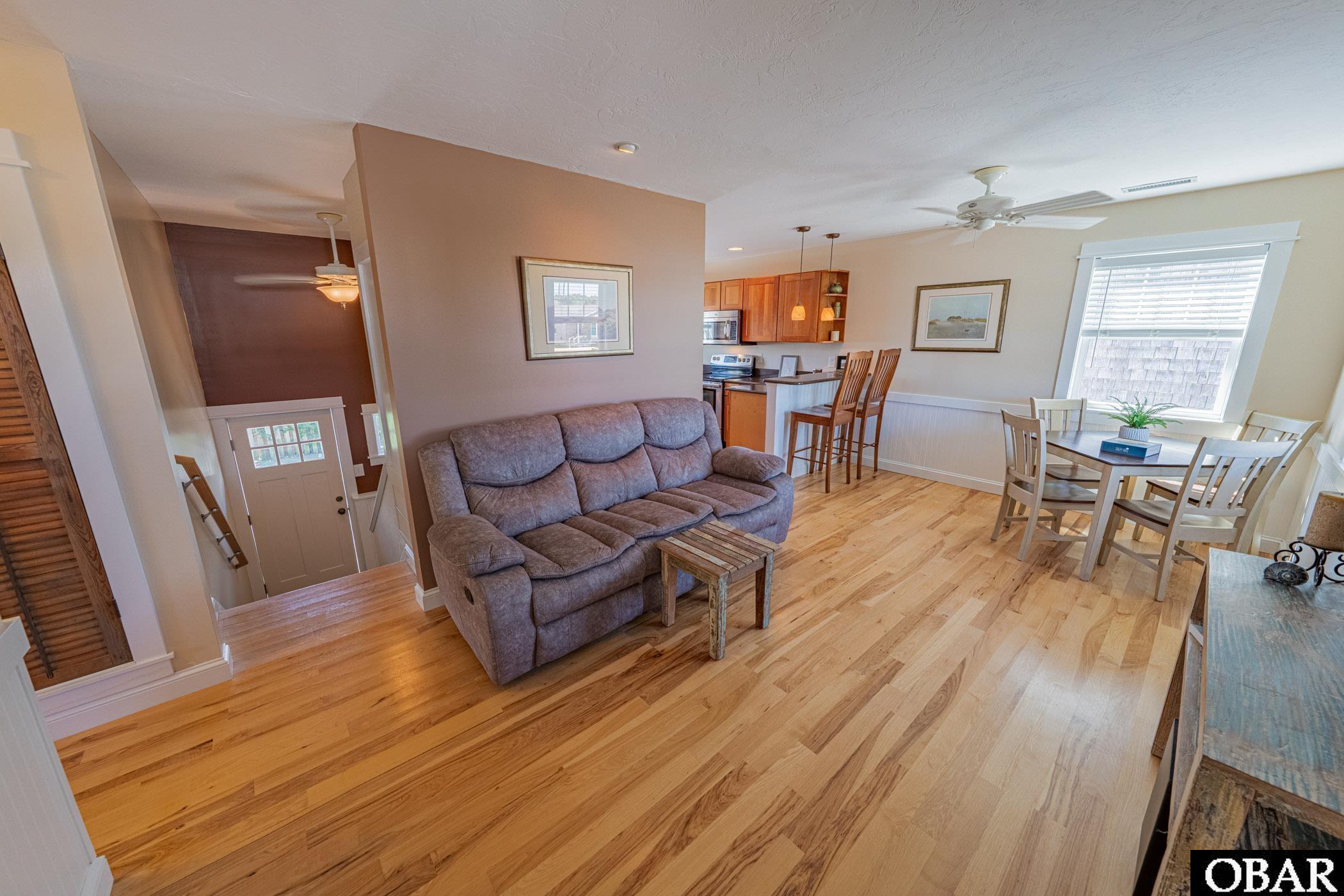 Kill Devil Hills, North Carolina, 27948, United States, 2 Bedrooms Bedrooms, ,2 BathroomsBathrooms,Residential,For Sale,1959195