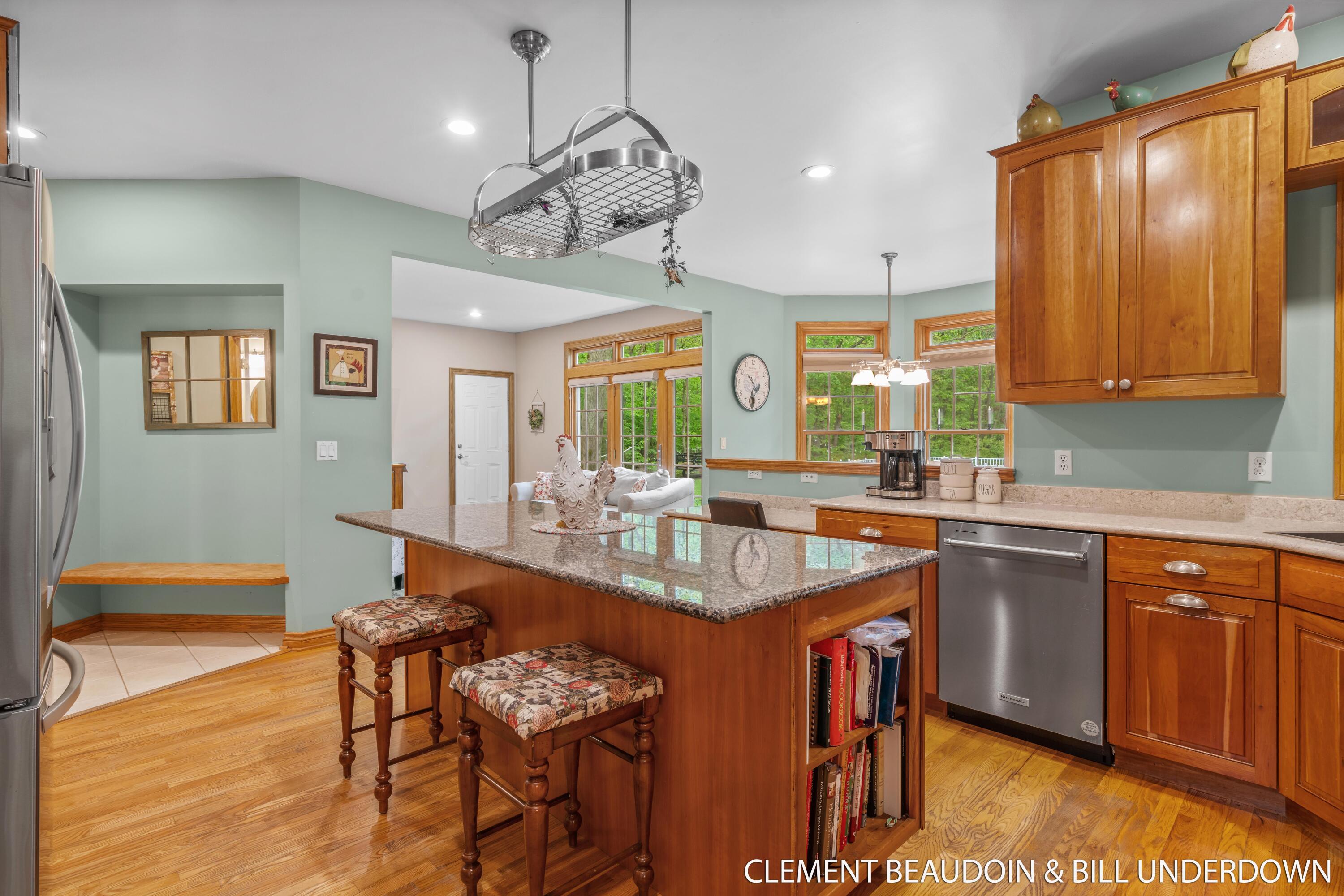 Saugatuck, Michigan, 49453, United States, 5 Bedrooms Bedrooms, ,5 BathroomsBathrooms,Residential,For Sale,1839491