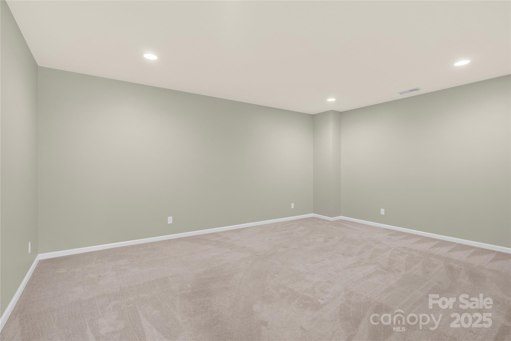 Fort Mill, South Carolina, 29707, United States, 3 Bedrooms Bedrooms, ,3 BathroomsBathrooms,Residential,For Sale,1901916