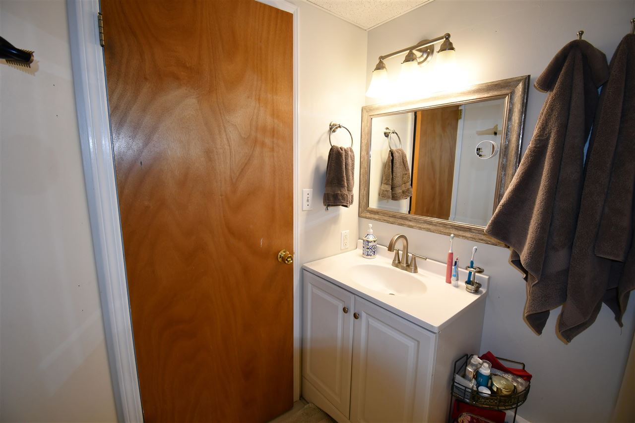 Charlevoix, Michigan, 49720, United States, 5 Bedrooms Bedrooms, ,5 BathroomsBathrooms,Residential,For Sale,1948614