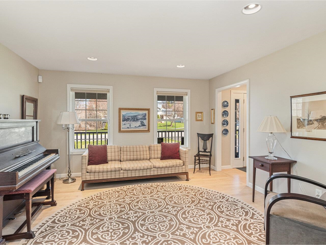 Colchester, Vermont, 05446, United States, 3 Bedrooms Bedrooms, ,3 BathroomsBathrooms,Residential,For Sale,1779357