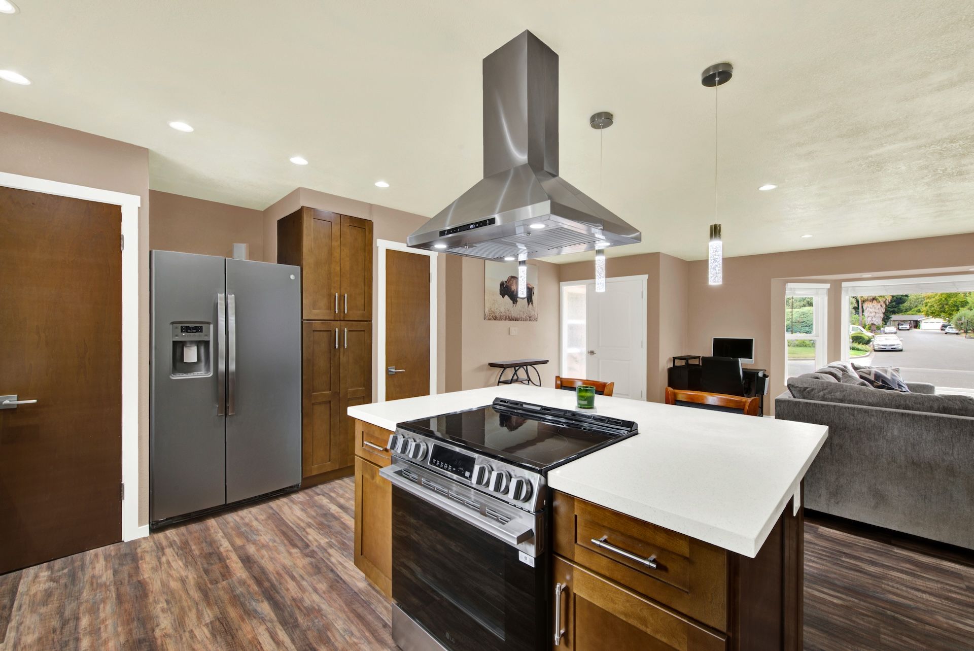  Wonderfully Updated Browns Valley Home - 物件實景