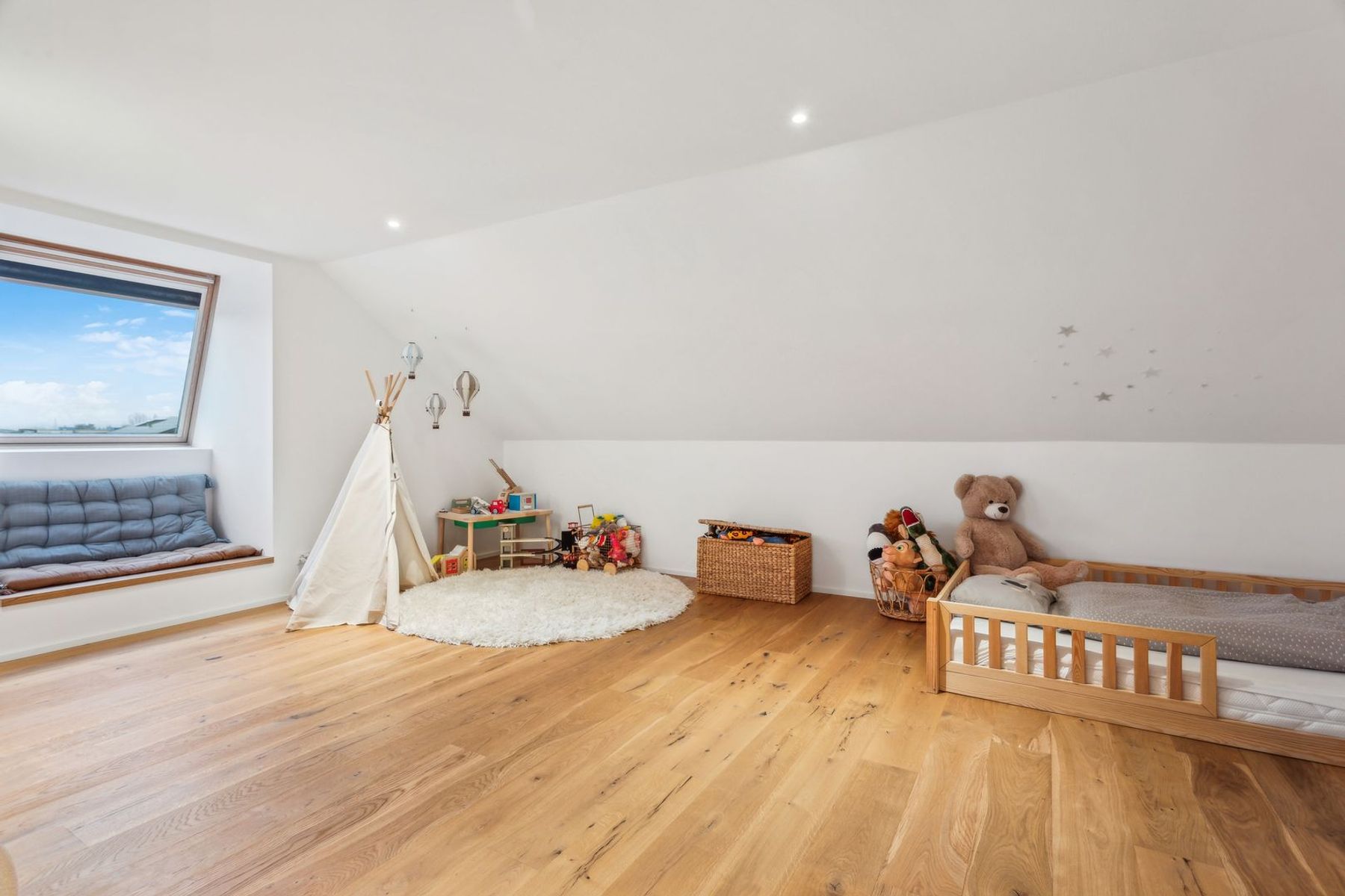  Exceptional property in a quiet residential area - 物件實景