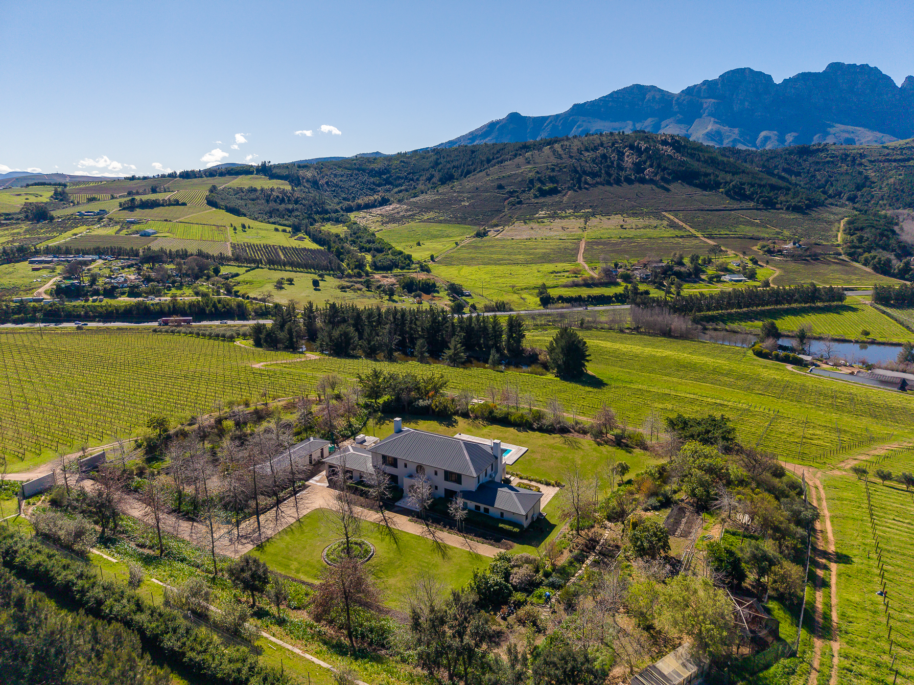  Exceptional 5-Hectare Country Estate in Stellenbosch - 物件實景