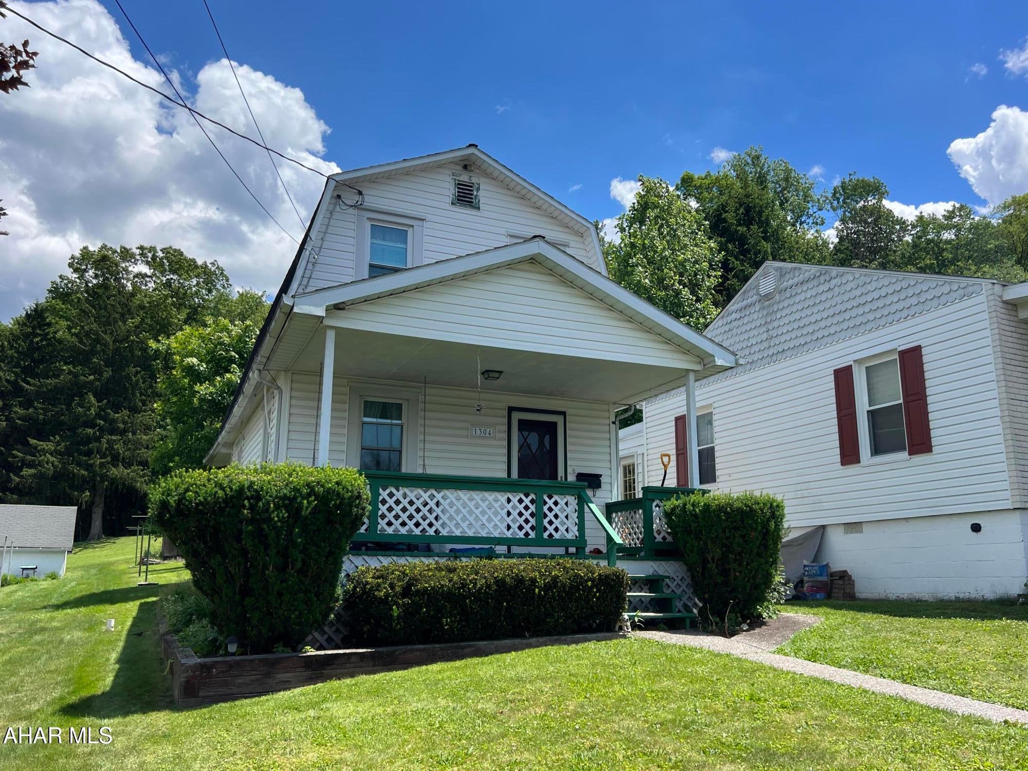 Hamilton Ave, Tyrone, PA 16686 #1