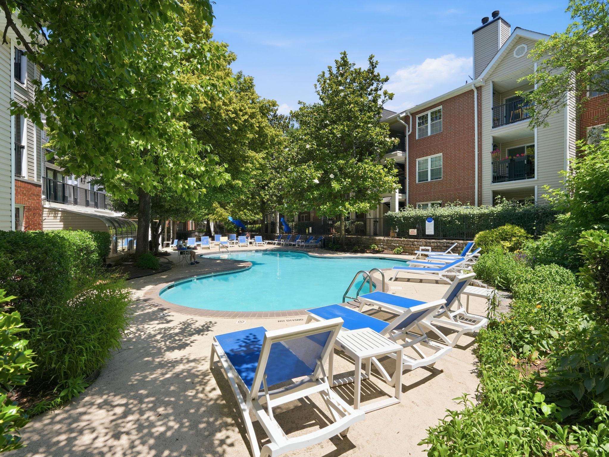  3303 Wyndham Circle, Alexandria, VA, 22302 - 物件實景