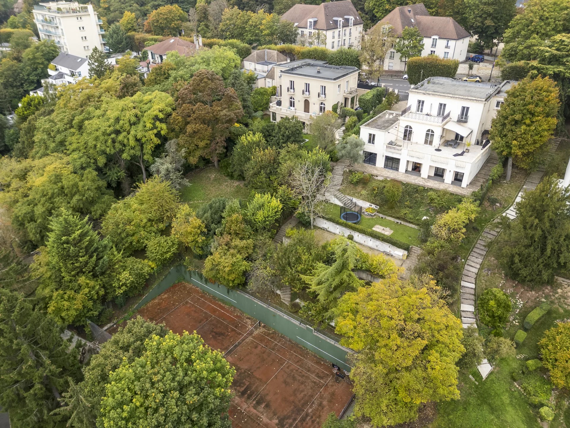 Saint-Germain-en-Laye, Île-de-France, 78100, FR, 9 Bedrooms Bedrooms, ,9 BathroomsBathrooms,Residential,For Sale,1994576