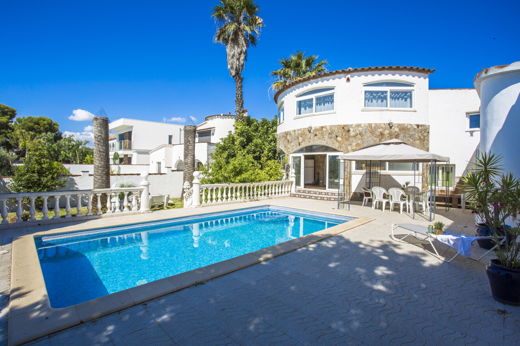  Detached Mediterranean Villa in Empuriabrava with Private Dock - 物件實景