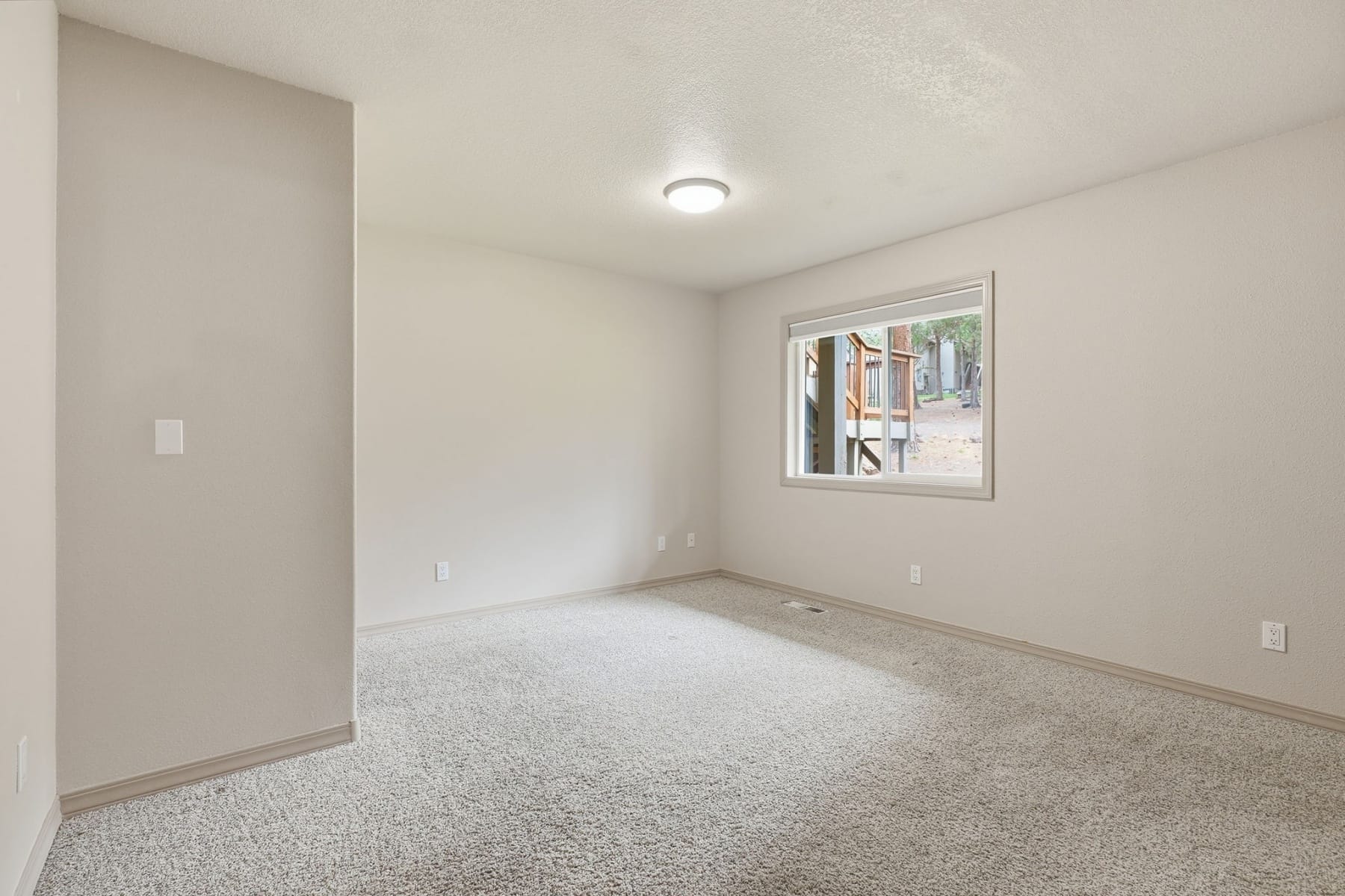  1960 NW Keenan Court Bend, OR 97703 - 物件實景