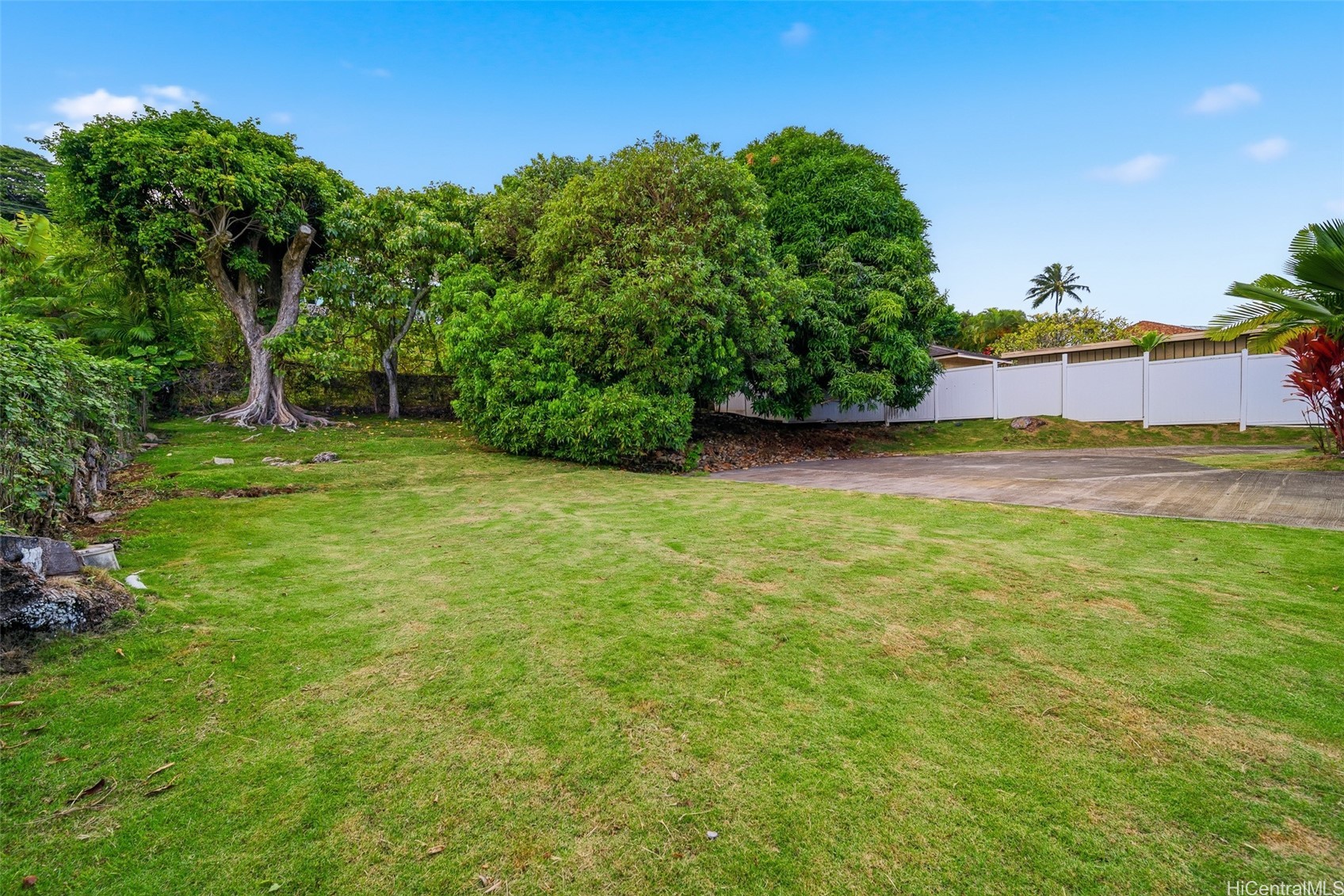 Kaneohe, Hawaii, 96744, United States, 3 Bedrooms Bedrooms, ,2 BathroomsBathrooms,Residential,For Sale,1987694