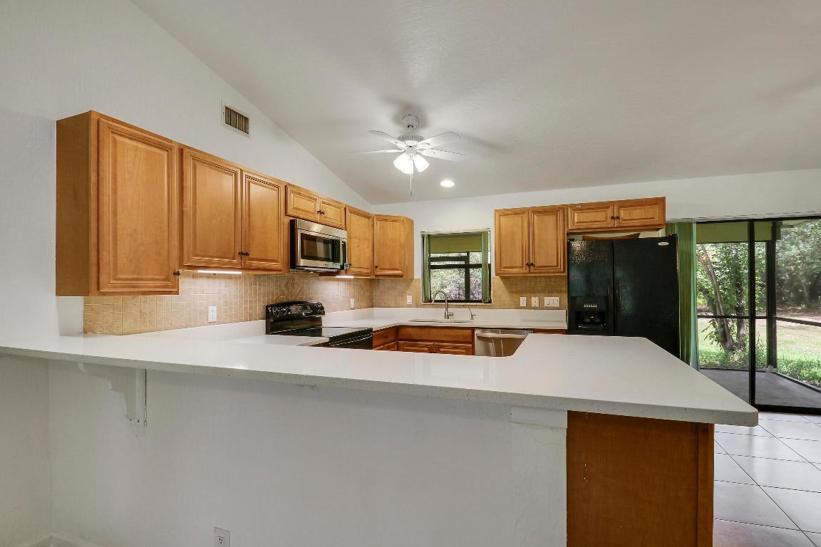 Jupiter, Florida, 33478, United States, 3 Bedrooms Bedrooms, ,2 BathroomsBathrooms,Residential,For Sale,1980938