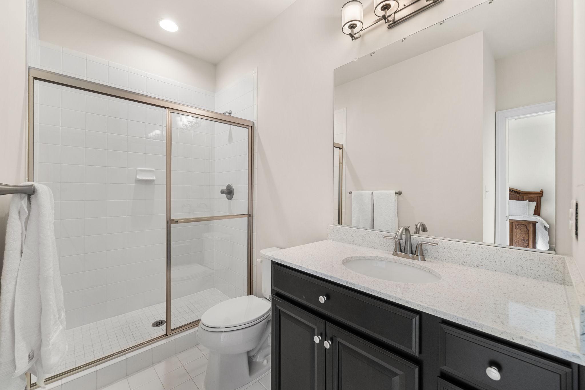  1385 Bishop Crest Court, Alexandria, VA, 22308 - 物件實景
