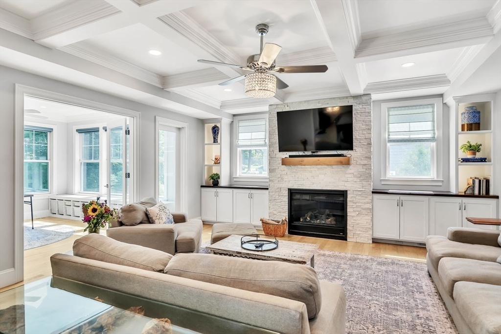 Bedford, Massachusetts, 01730, United States, 5 Bedrooms Bedrooms, ,5 BathroomsBathrooms,Residential,For Sale,1940656