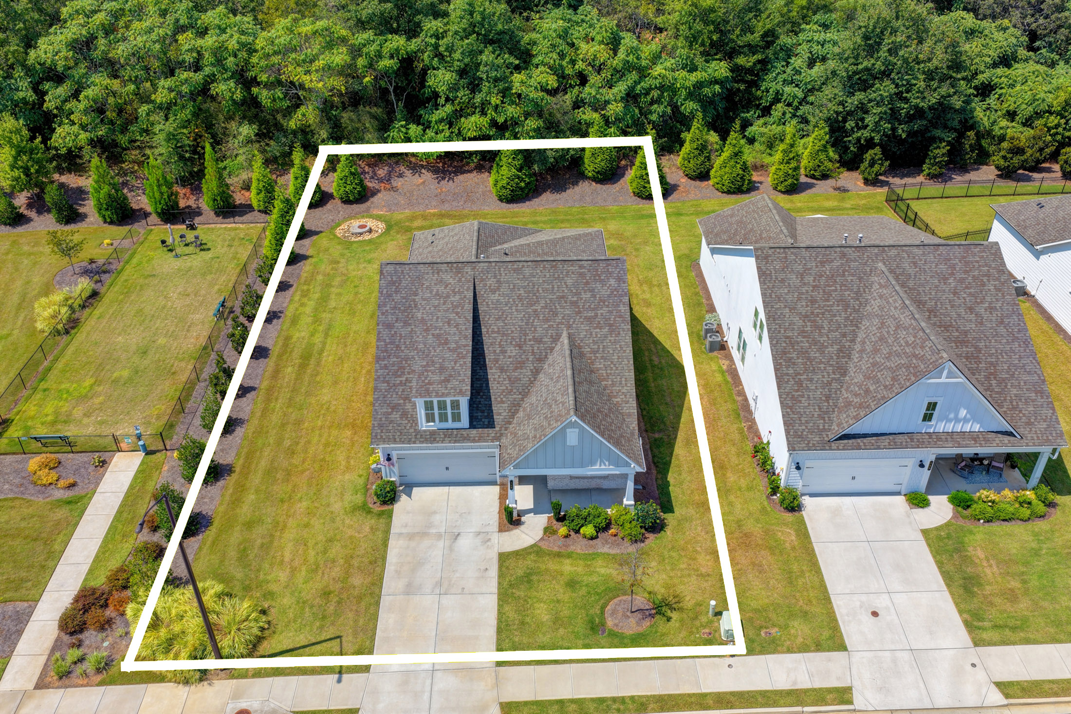  Active Adult Nearly-new Ranch Home in the Heart of Hickory Flat Area of Canton - 物件實景