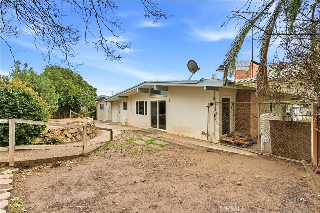 Jurupa Valley, California, 92509, United States, 4 Bedrooms Bedrooms, ,3 BathroomsBathrooms,Residential,For Sale,2008613